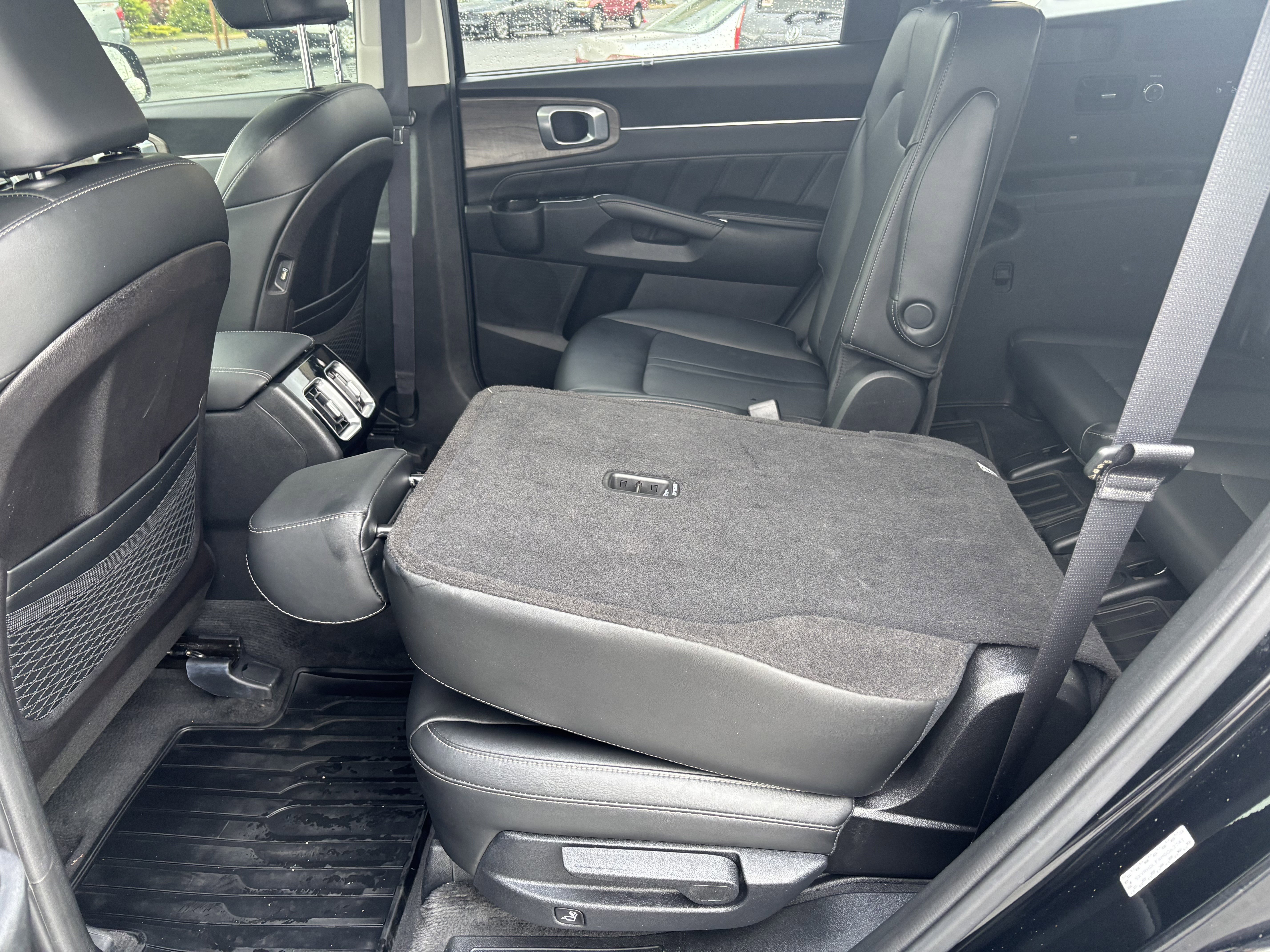 Used 2021 Kia Sorento EX AWD/4WD image 27