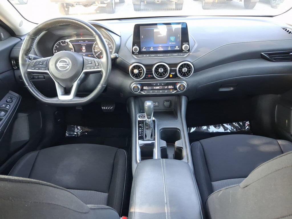 Certified 2022 Nissan Sentra SV w/ All-Weather Package FWD image 9