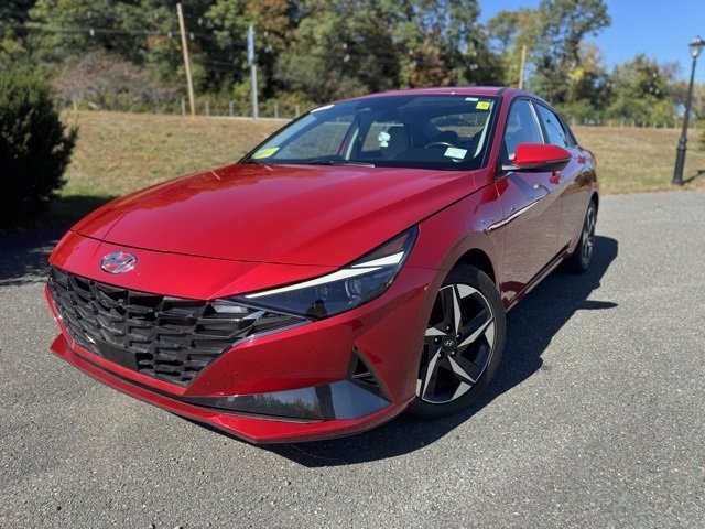 Used 2023 Hyundai Elantra Limited
