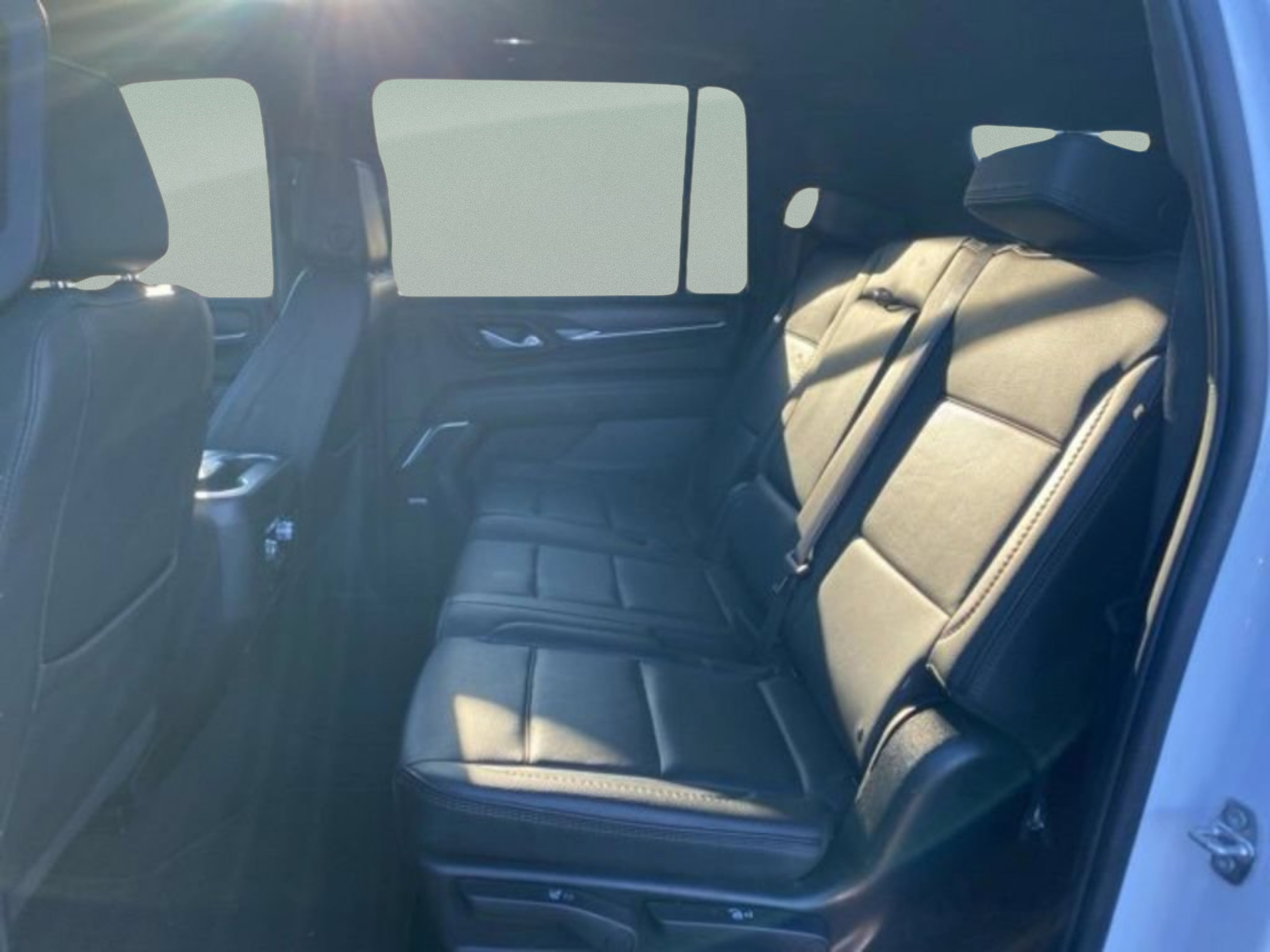 Used 2024 GMC Yukon XL Denali RWD image 24
