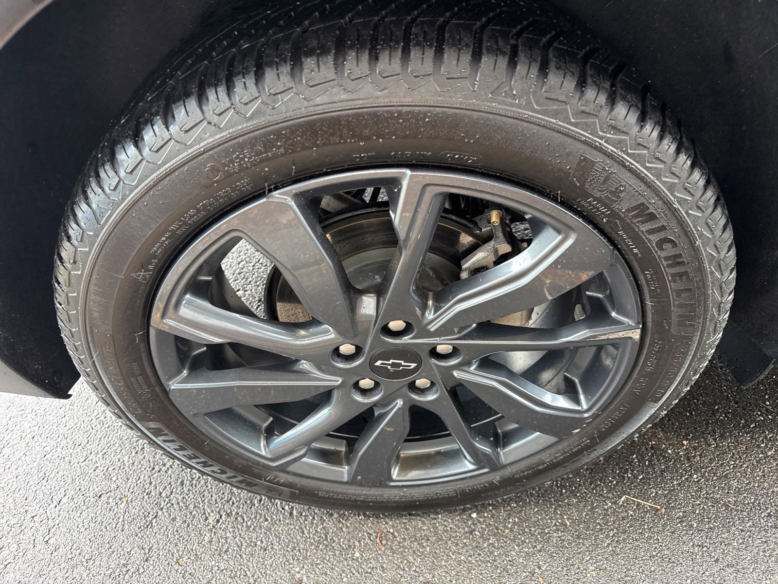 Used 2022 Chevrolet Equinox RS FWD image 13