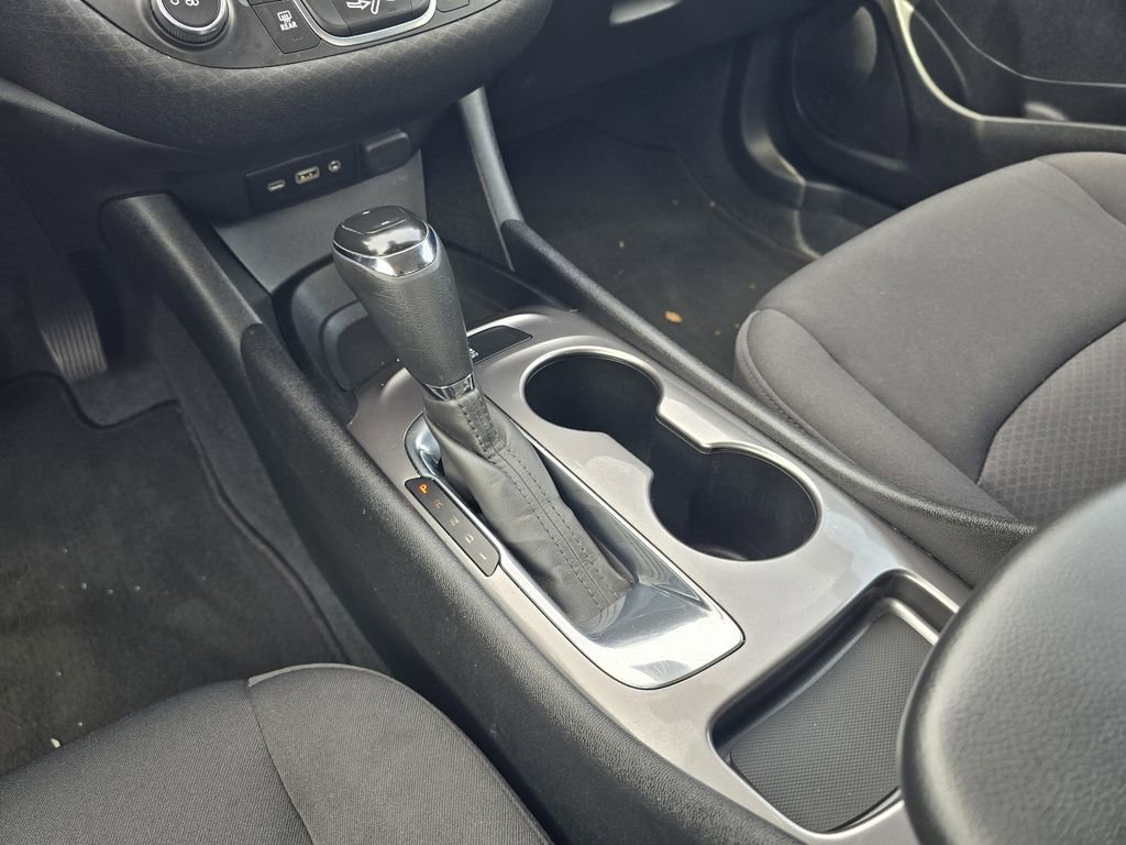 Used 2019 Chevrolet Malibu LS image 16