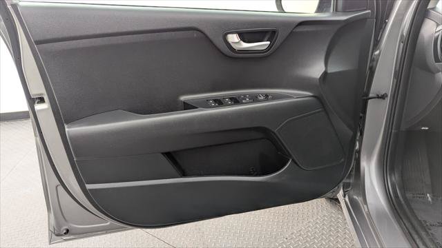Used 2021 Kia Rio S FWD image 9