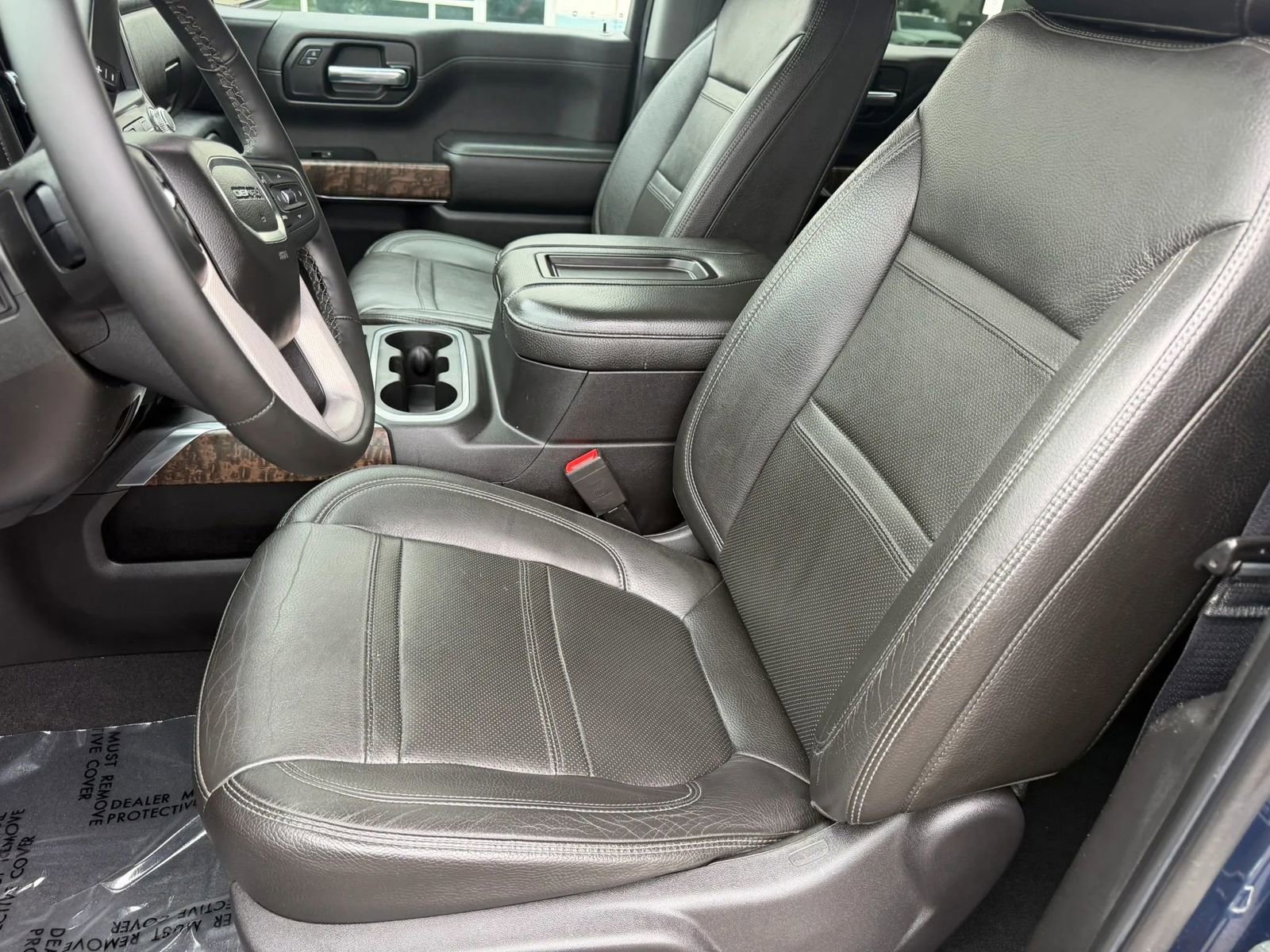 Used 2019 GMC Sierra 1500 Denali w/ Denali Ultimate Package AWD/4WD image 4