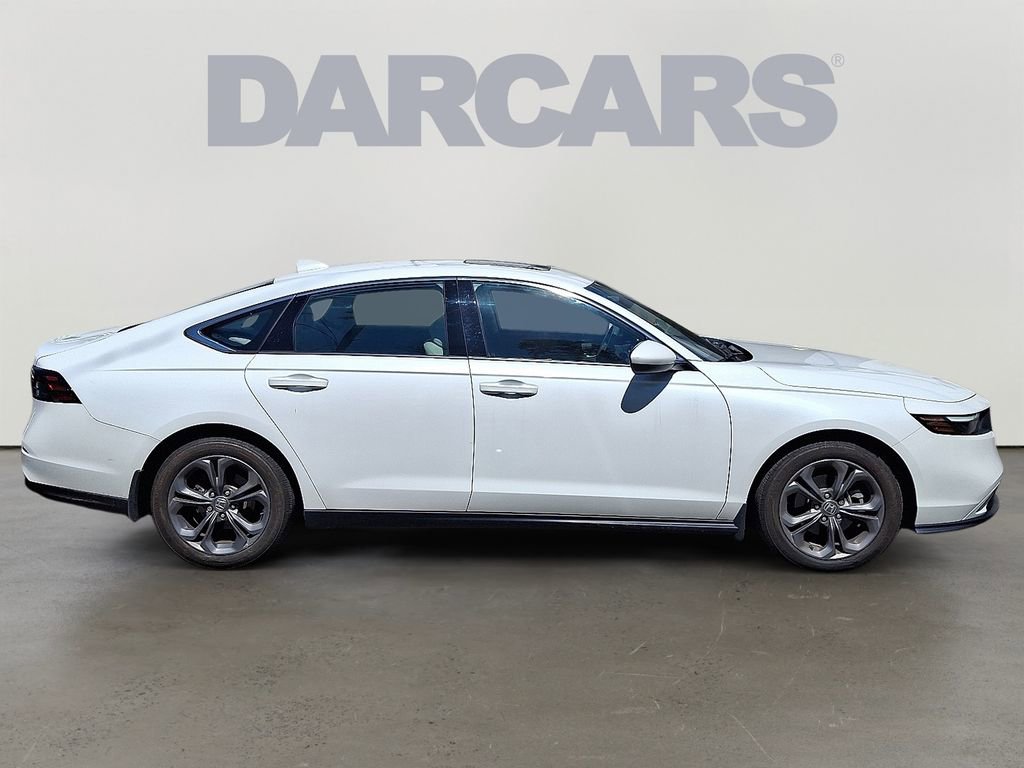 Used 2023 Honda Accord EX image 7