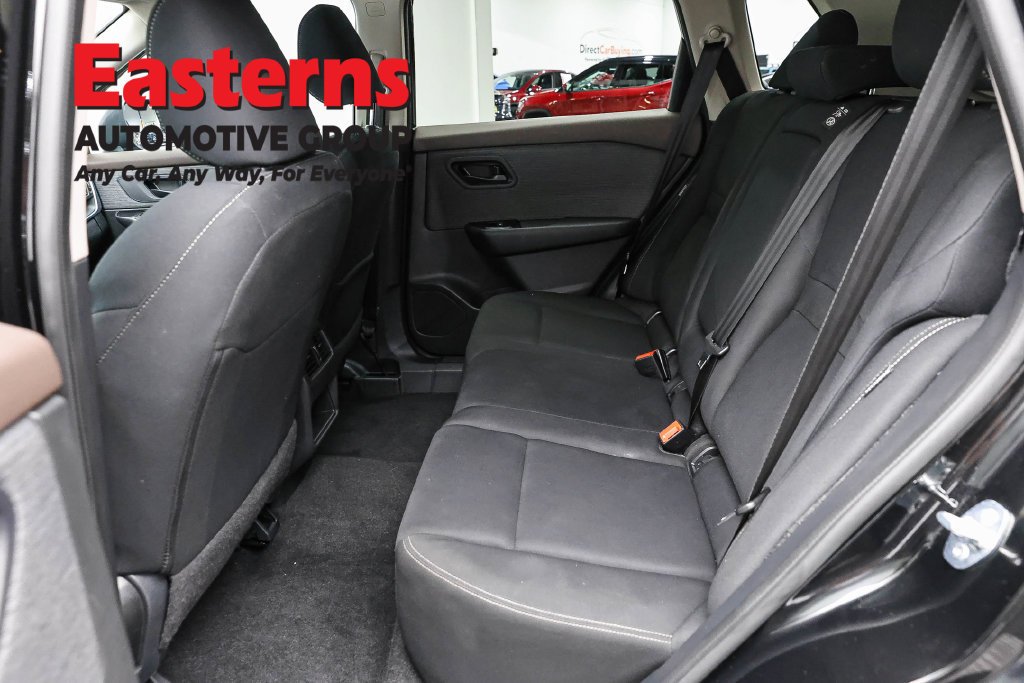 Used 2023 Nissan Rogue S AWD/4WD image 23