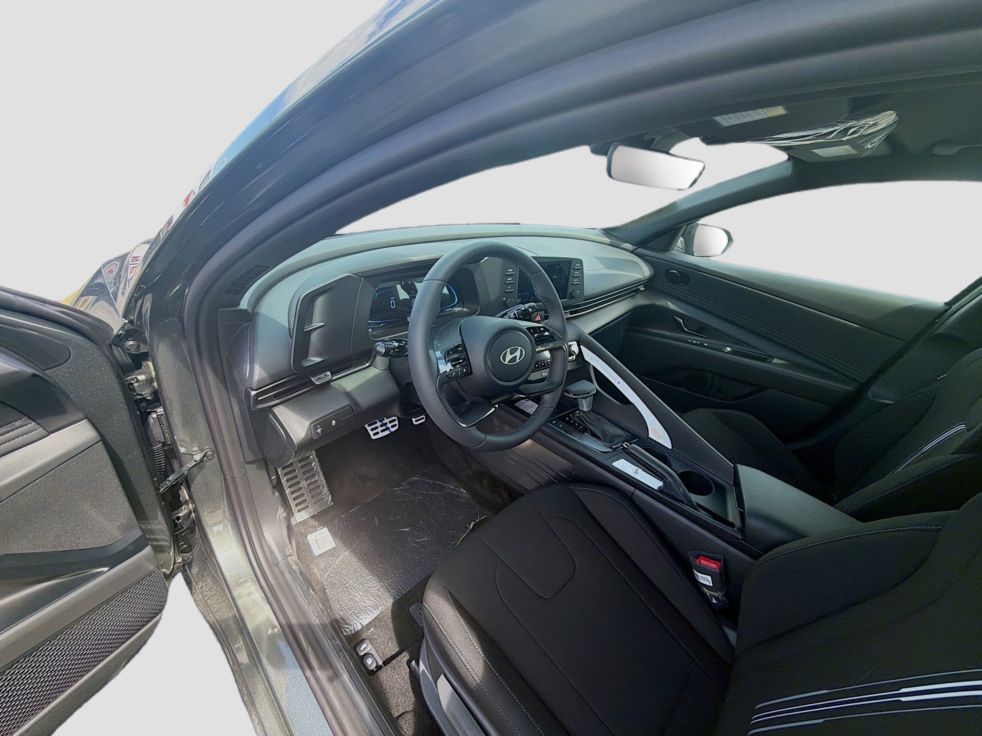 New 2026 Hyundai Elantra Sport FWD image 7