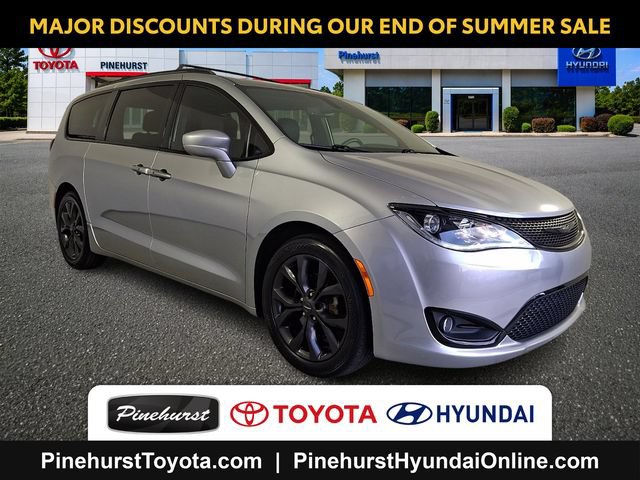 Used 2020 Chrysler Pacifica Touring-L w/ S Appearance Package