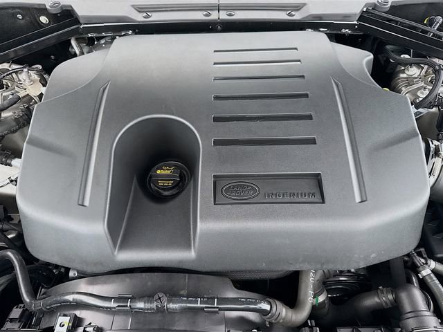 Used 2024 Land Rover Defender 130 X AWD/4WD image 33
