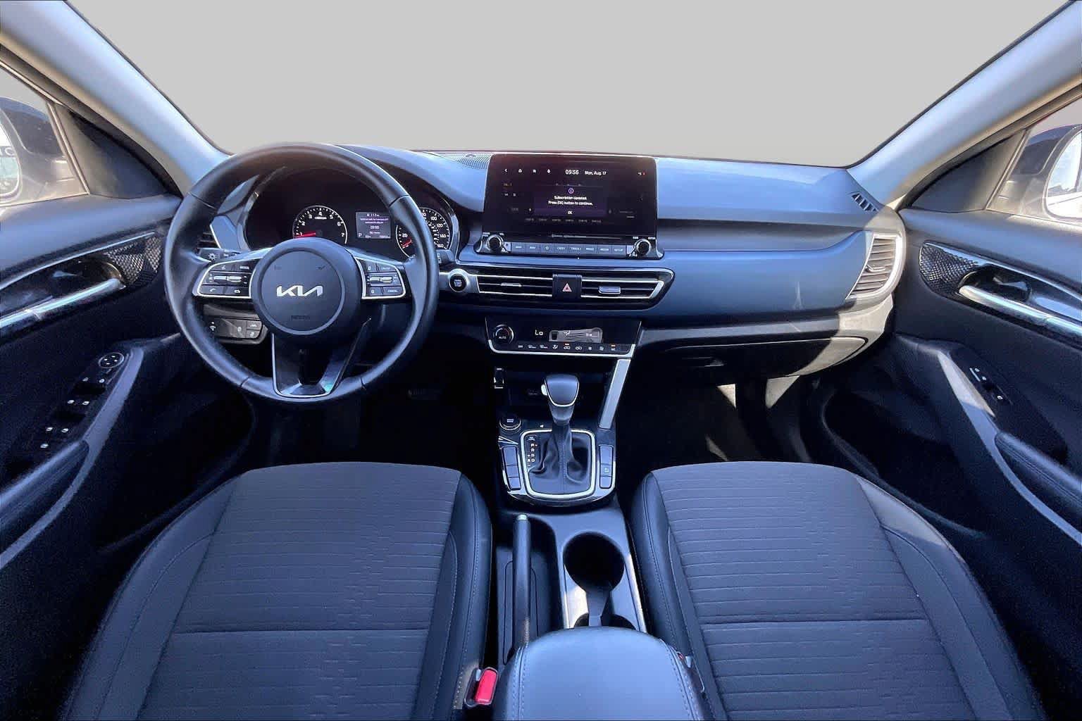 Used 2022 Kia Seltos S FWD image 15