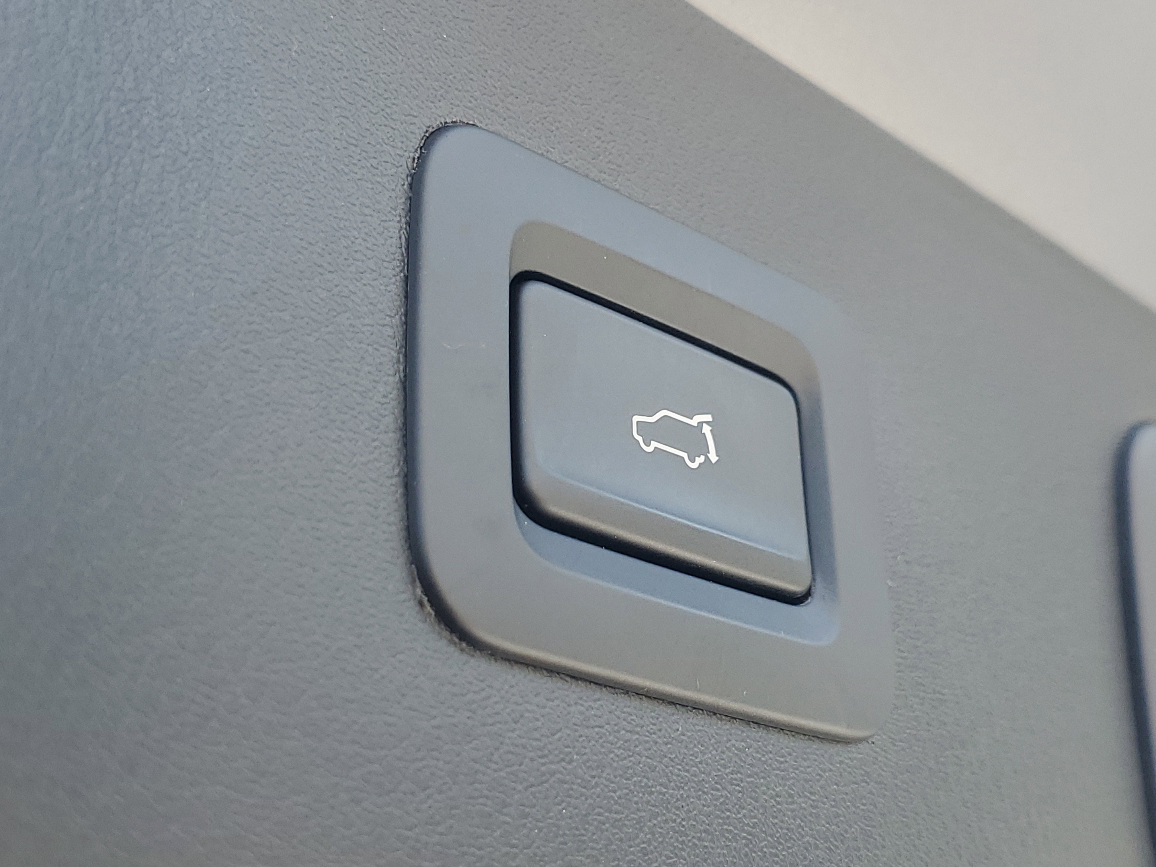 Used 2023 MAZDA CX-5 Carbon Edition image 9