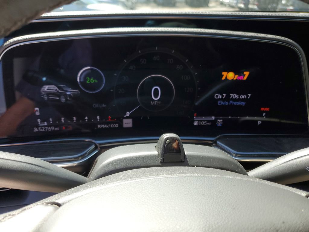 Used 2023 Cadillac Escalade Premium Luxury w/ Performance Package image 25