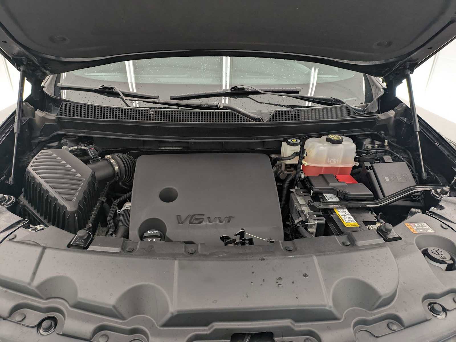 Used 2024 Chevrolet Traverse LT w/ LPO, Floor Liner Package AWD/4WD image 16