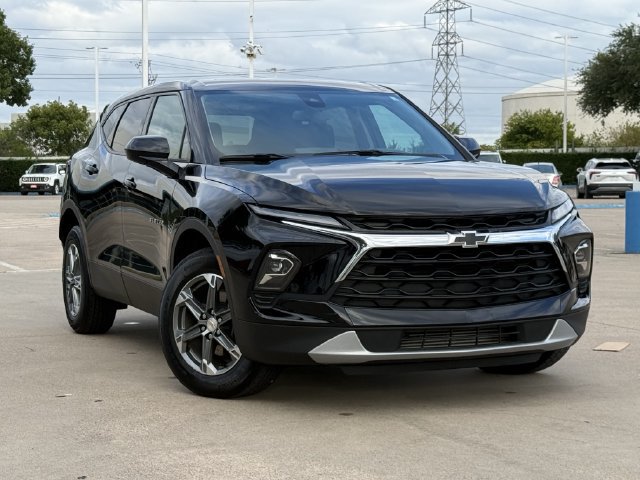 Certified 2024 Chevrolet Blazer LT w/ LPO, Floor Liner Package FWD image 3