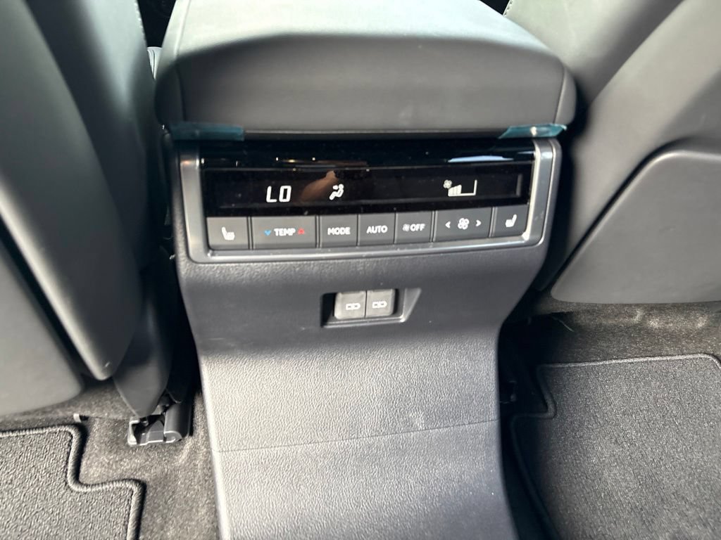 Certified 2025 Lexus GX 550 w/ Accessory Package (Z1) AWD/4WD image 20