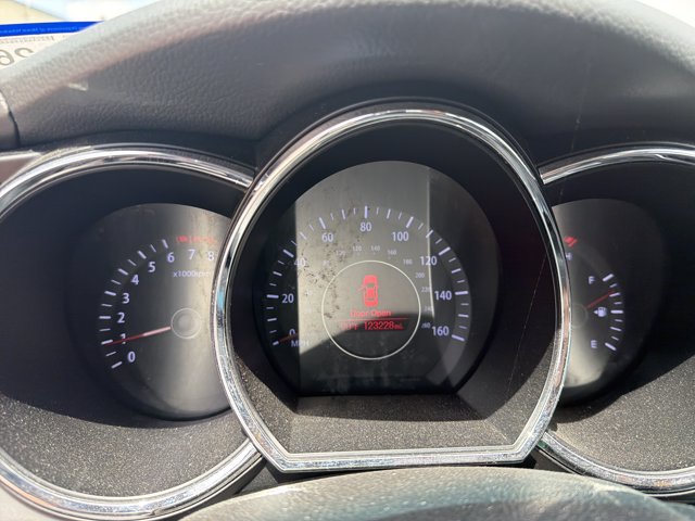 Used 2013 Kia Optima EX w/ Premium Pkg FWD image 11