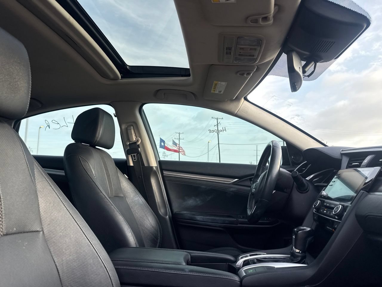 Used 2020 Honda Civic EX-L image 25