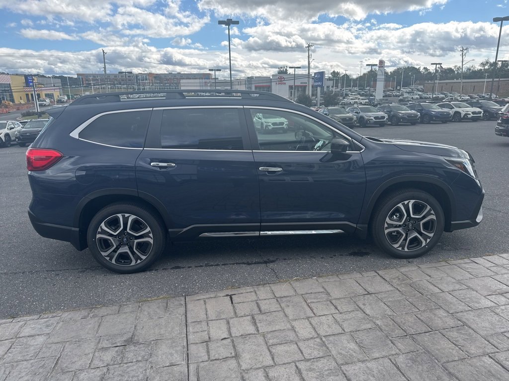 New 2025 Subaru Forester Limited image 7