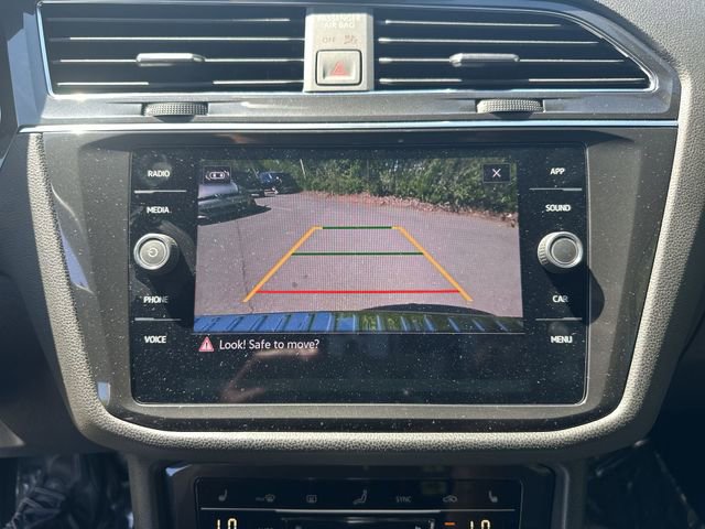 Certified 2023 Volkswagen Tiguan SE image 24