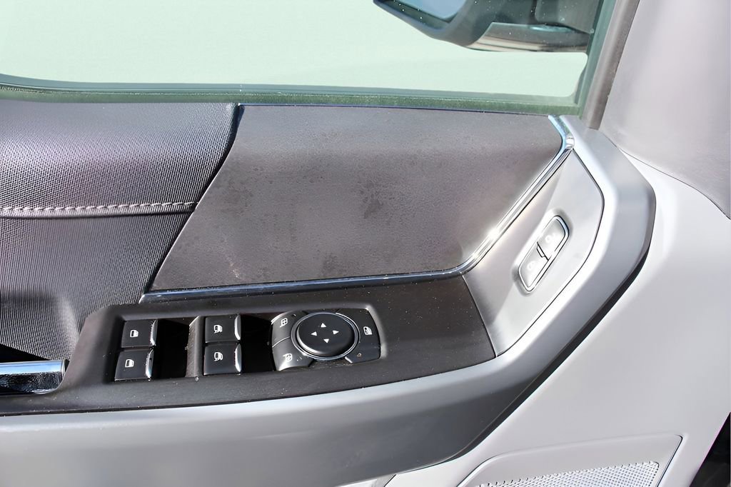 Used 2024 Ford F150 XLT w/ Equipment Group 302A MID image 19