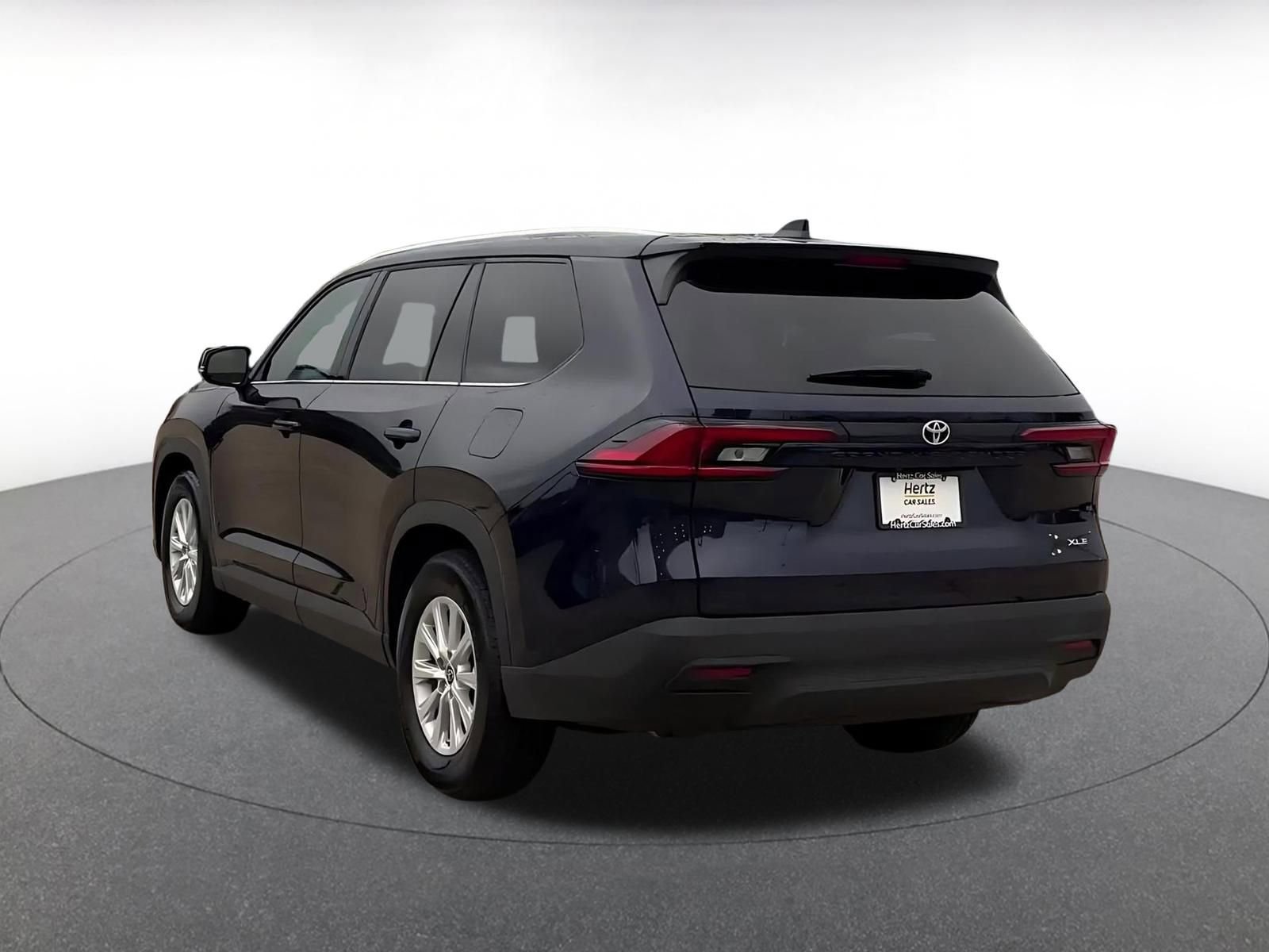 Used 2025 Toyota Grand Highlander FWD image 11