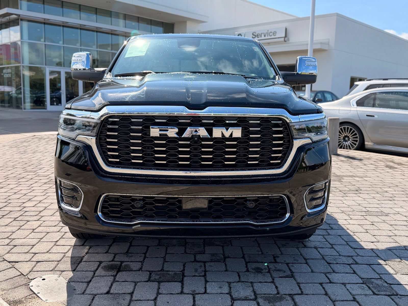 Used 2025 RAM 1500 Tungsten w/ Towing Technology Group AWD/4WD image 6
