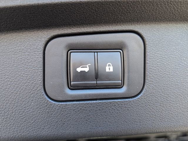 Used 2025 Nissan Armada Platinum Reserve image 30