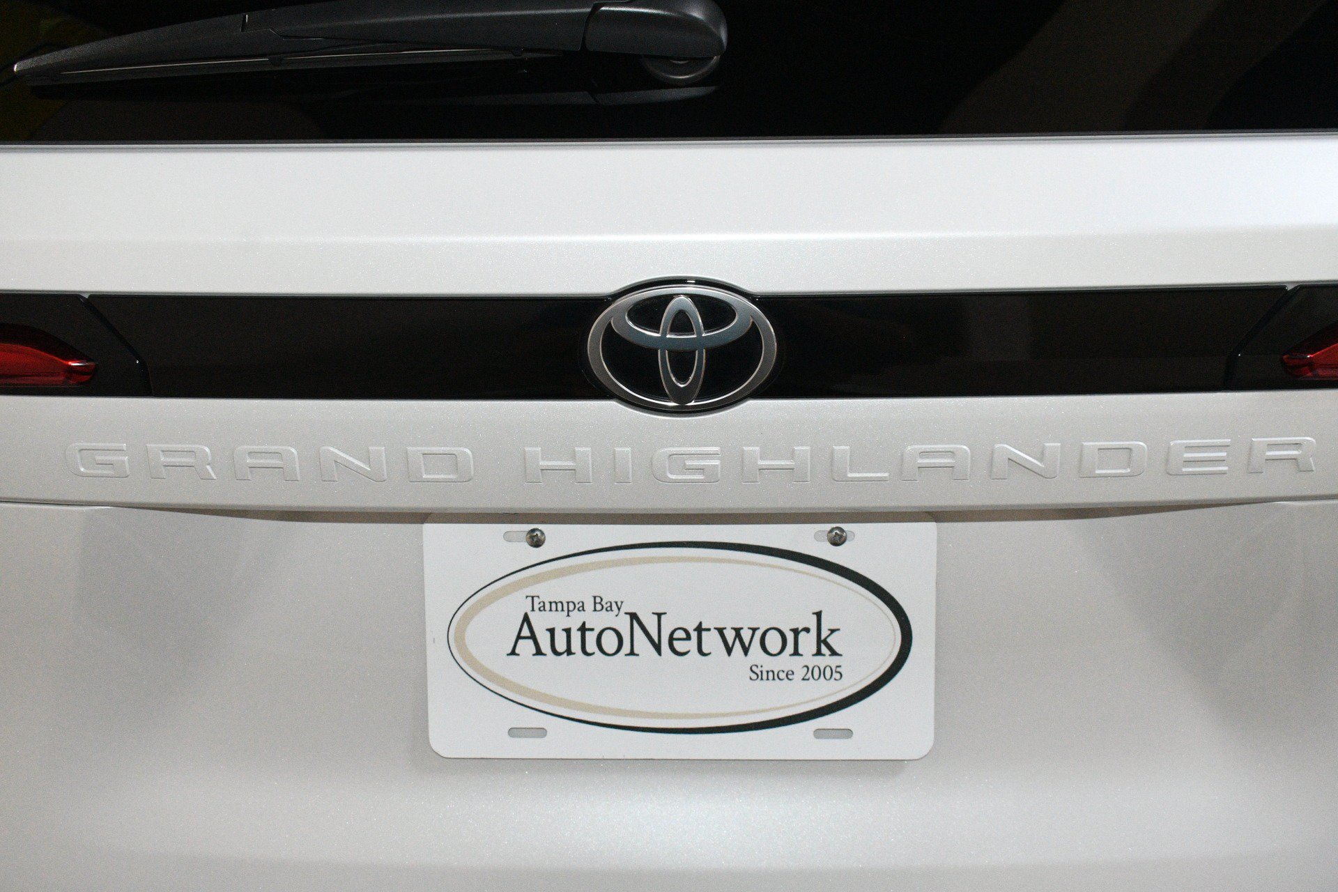 Used 2024 Toyota Grand Highlander FWD image 99