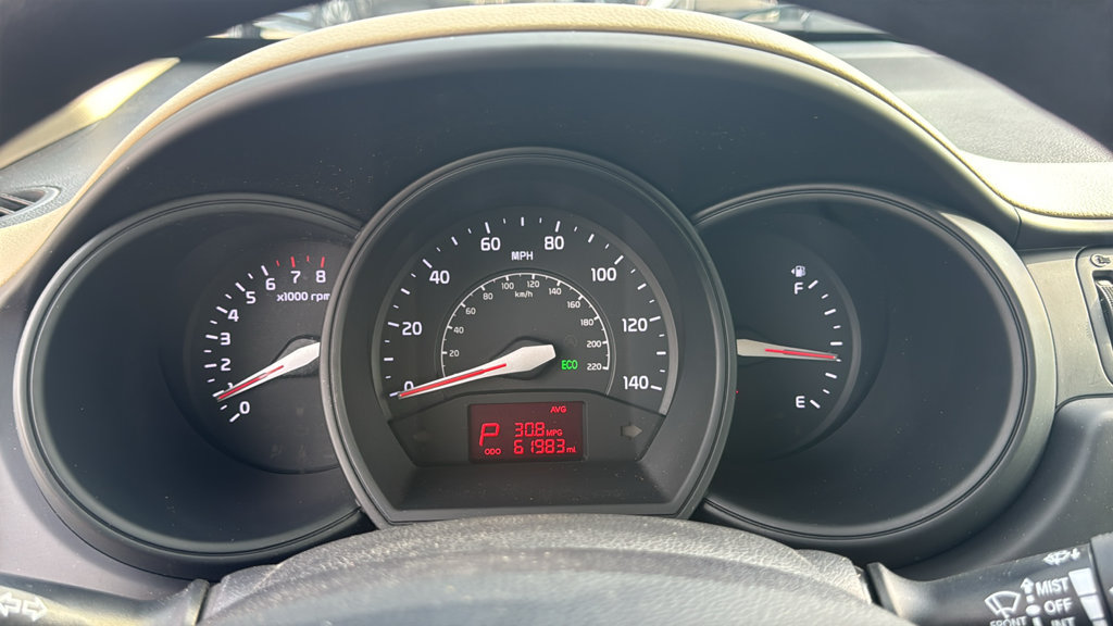 Used 2013 Kia Rio LX FWD image 17