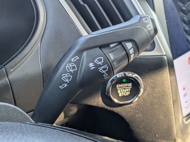 Used 2024 Ford Edge SEL image 26