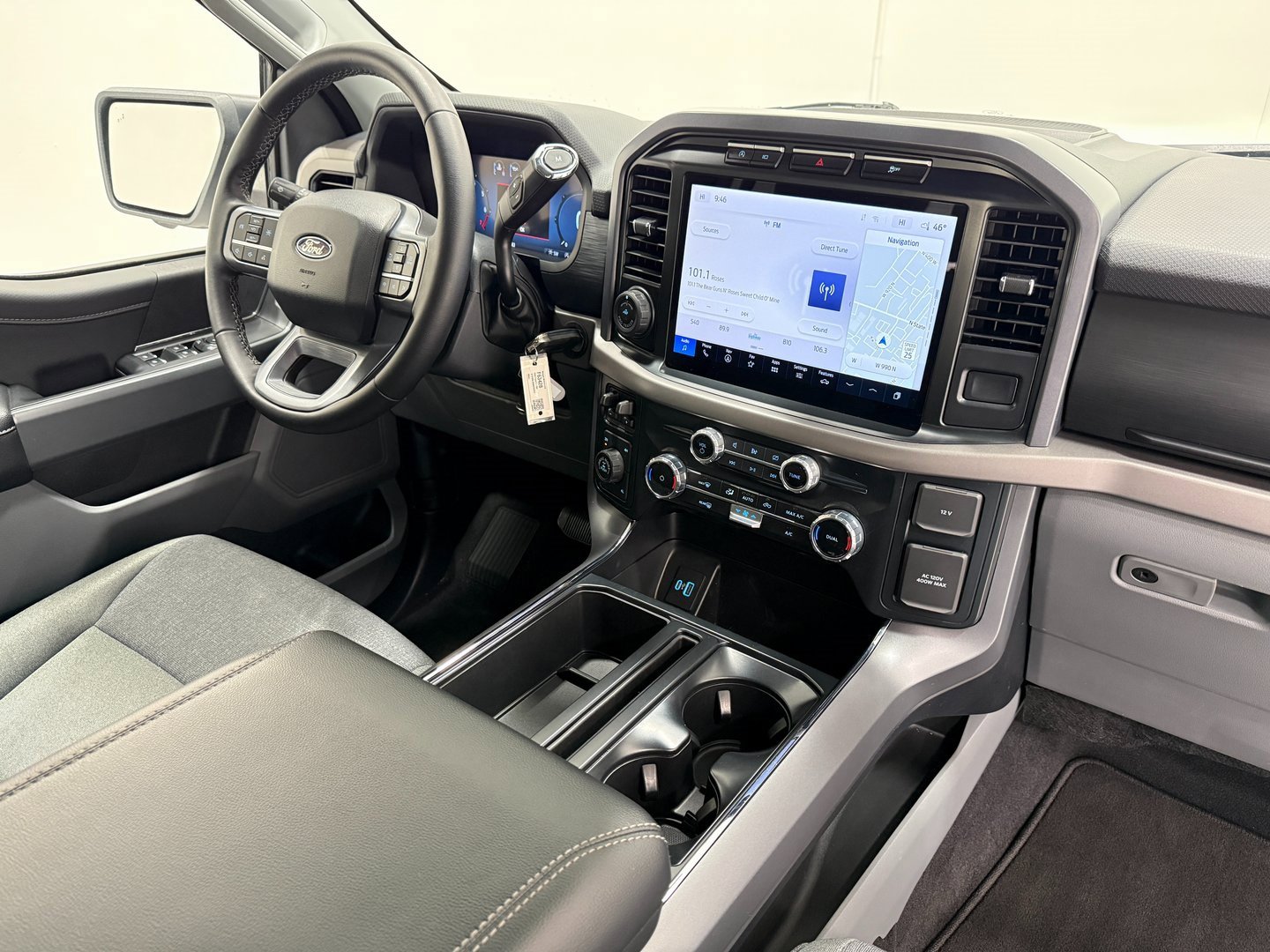 Used 2024 Ford F150 XLT w/ Mobile Office Package image 30