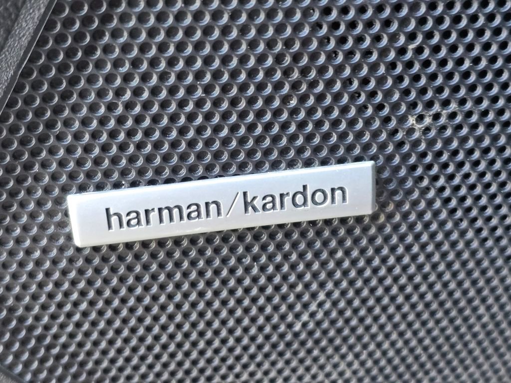 Used 2018 Subaru Outback 2.5i Limited AWD/4WD image 19