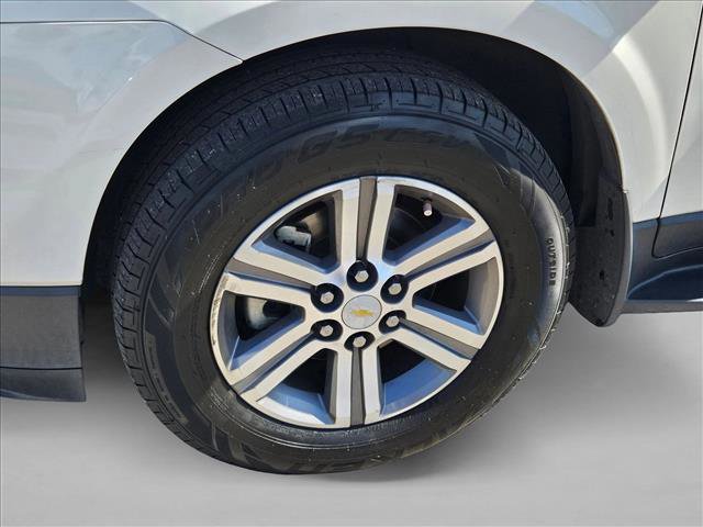 Used 2015 Chevrolet Traverse LT FWD image 24