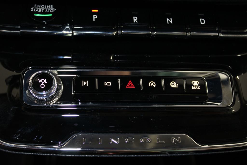 New 2026 Lincoln Corsair Reserve image 47