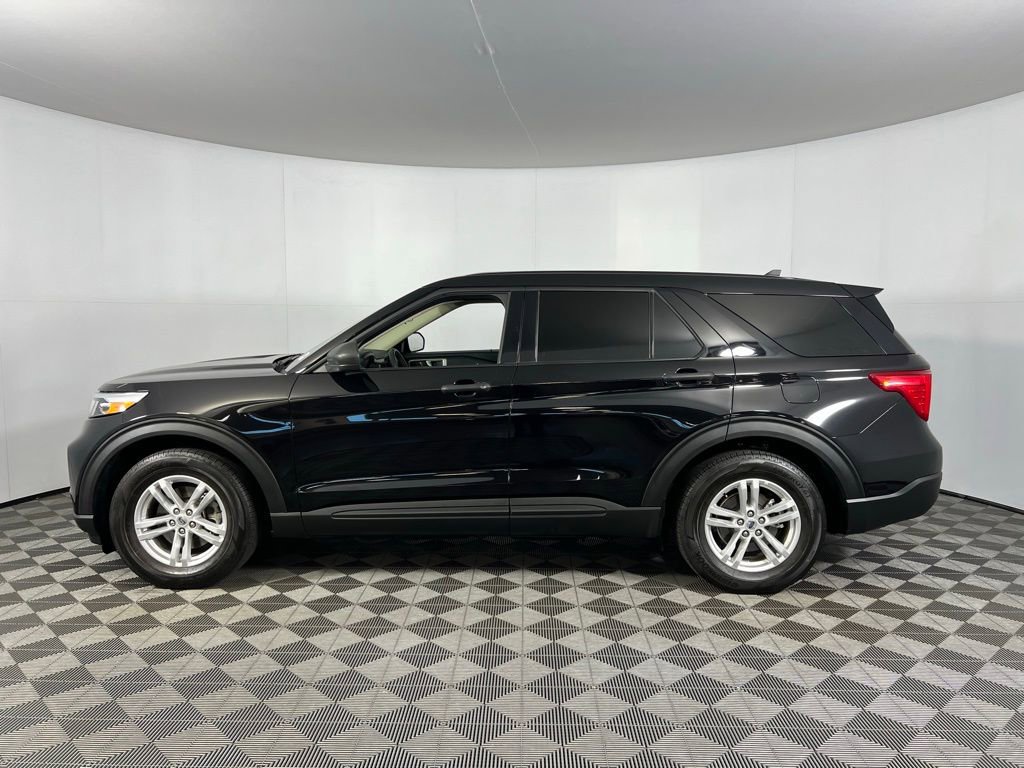 Used 2024 Ford Explorer 2WD image 9