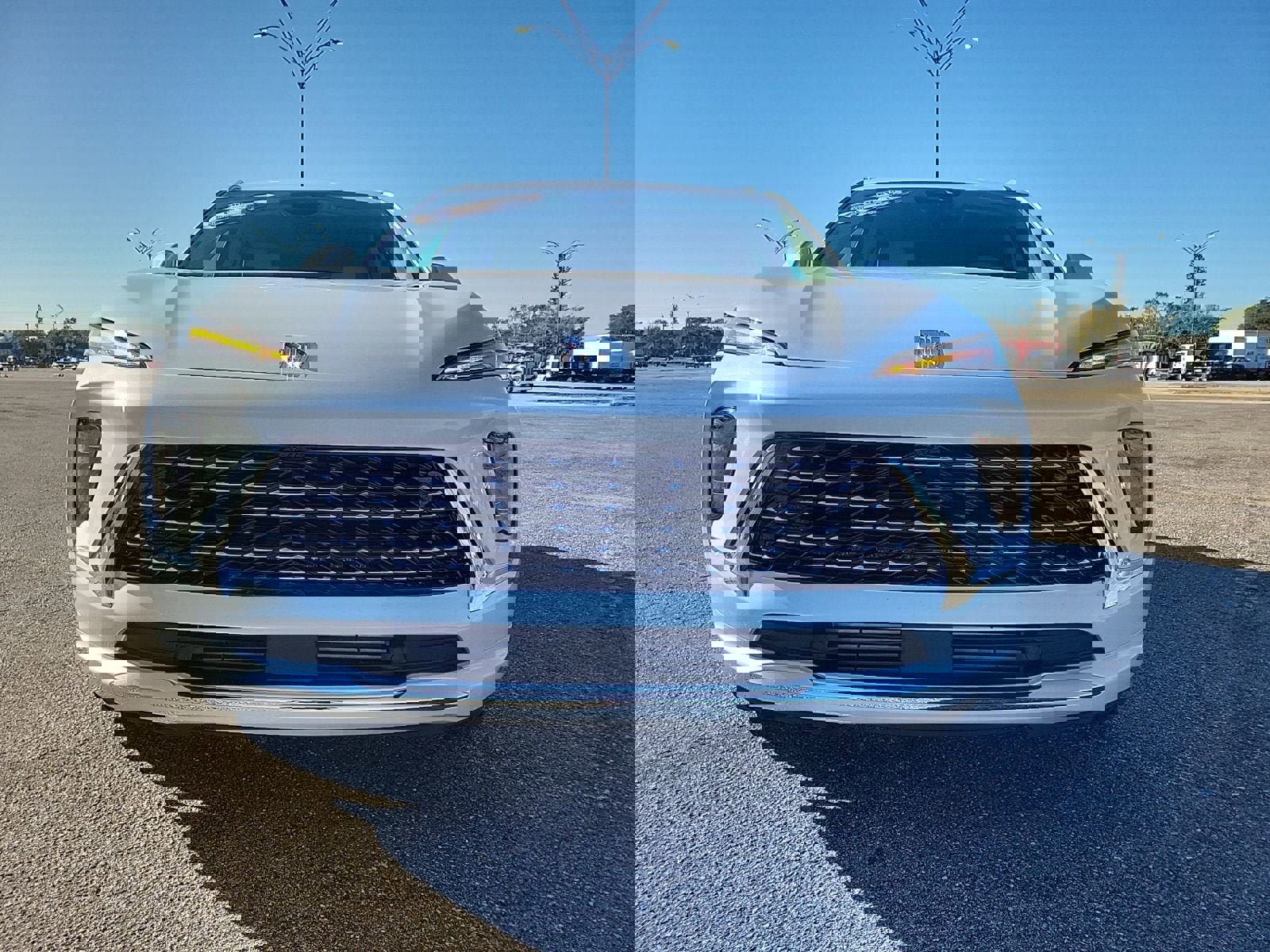 New 2026 Buick Envision Avenir image 3