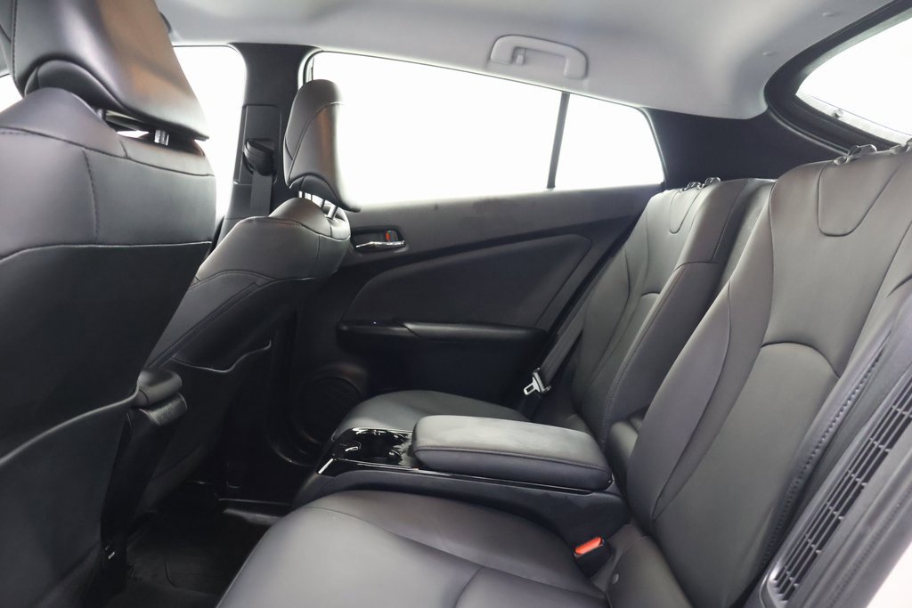 Used 2018 Toyota Prius Prime Premium image 25