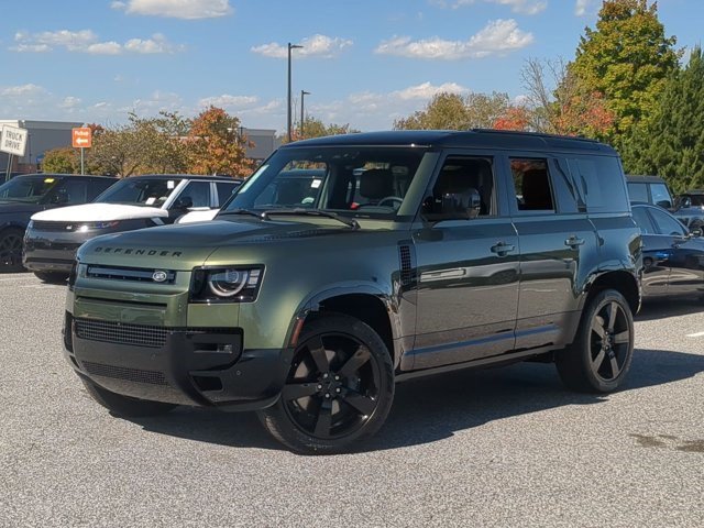 New 2026 Land Rover Defender 110 X-Dynamic SE AWD/4WD image 1