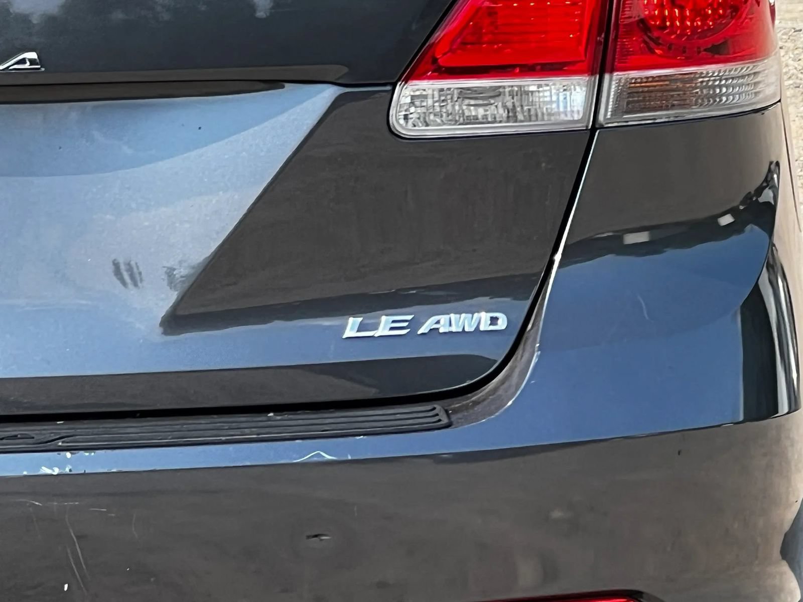 Used 2012 Toyota Venza LE AWD/4WD image 19