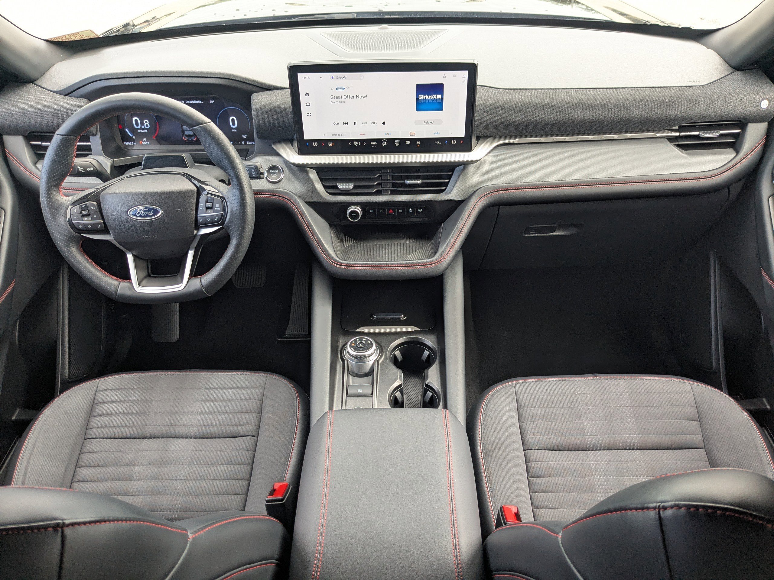 Used 2025 Ford Explorer ST-Line w/ ST-Line Street Pack image 19