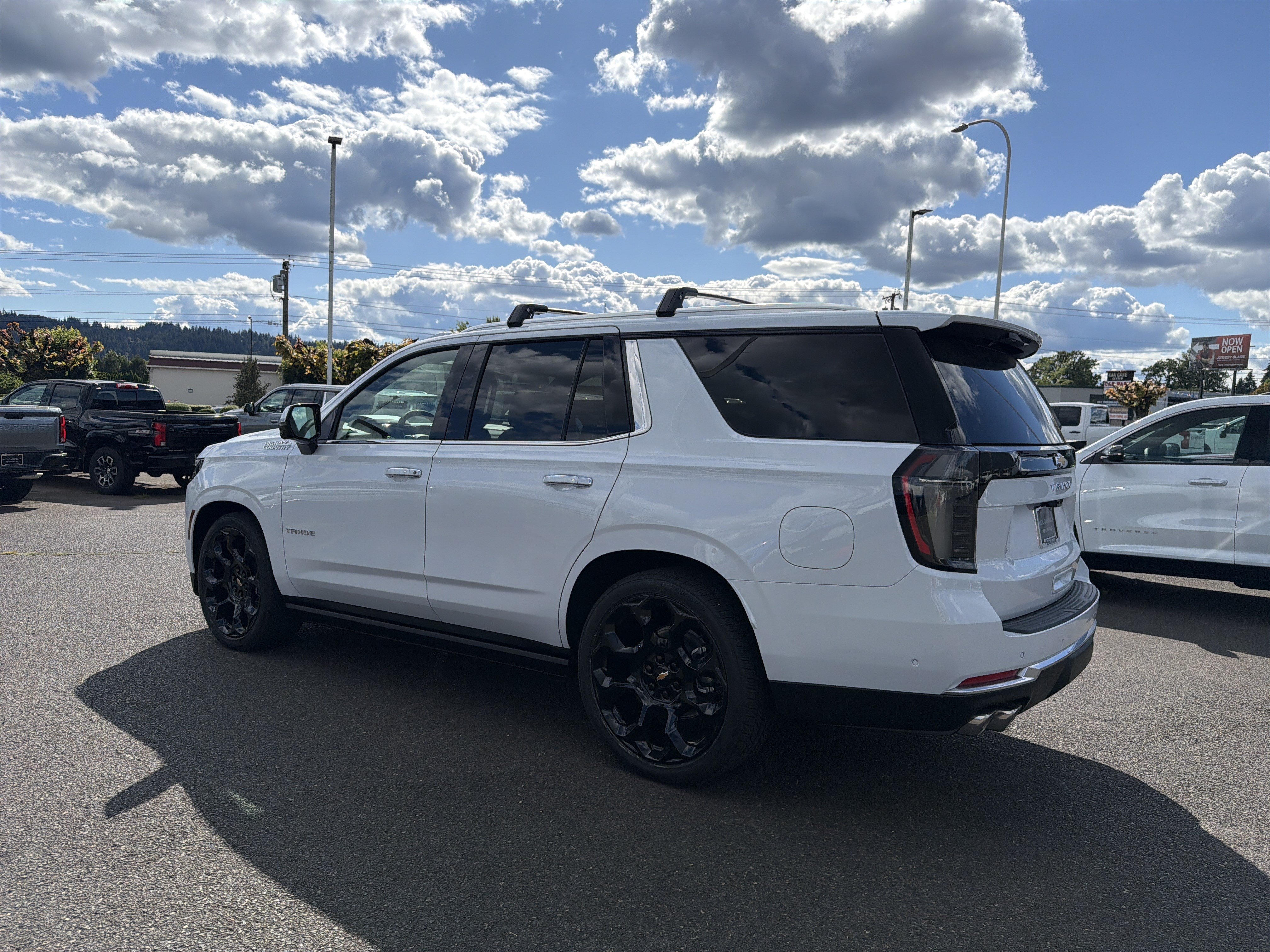 New 2026 Chevrolet Tahoe High Country AWD/4WD image 3