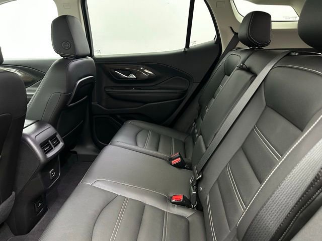 Used 2023 GMC Terrain Denali image 32