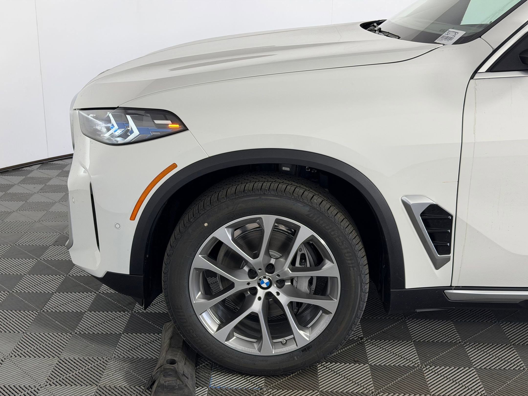 Used 2026 BMW X5 sDrive40i w/ Parking Assistance Package RWD image 11