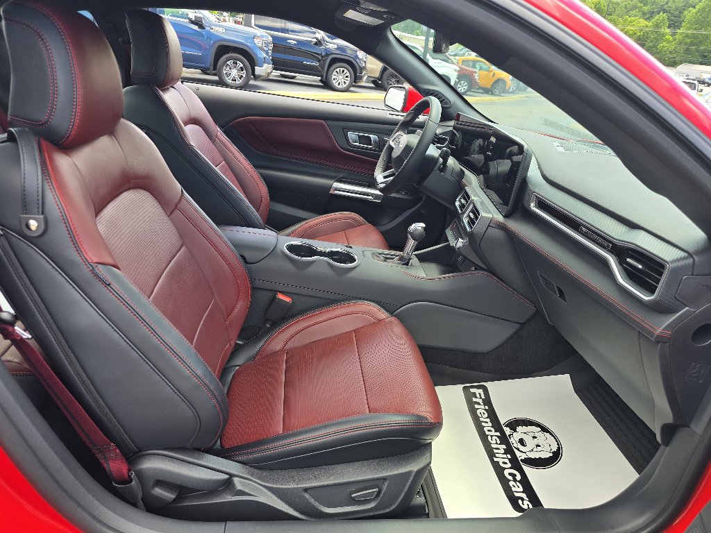 New 2025 Ford Mustang Premium image 13
