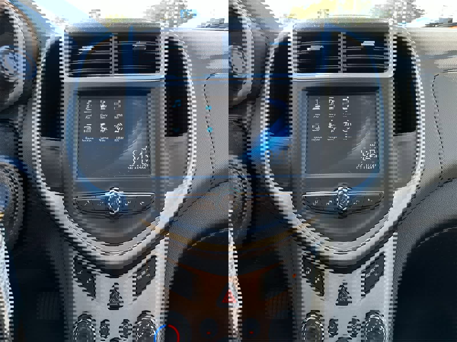 Used 2017 Chevrolet Sonic LT image 12