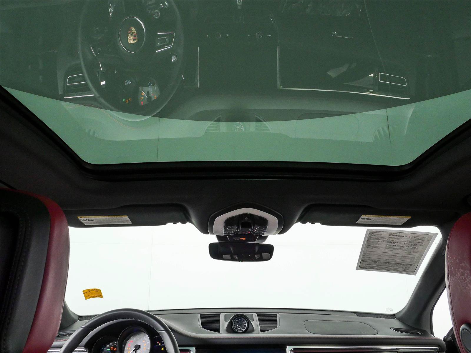 Used 2025 Porsche Macan S AWD/4WD image 21