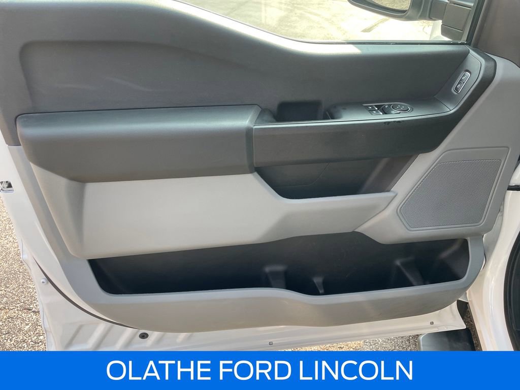 Used 2024 Ford F550 2WD Regular Cab Super Duty w/ XL Chrome Package image 16