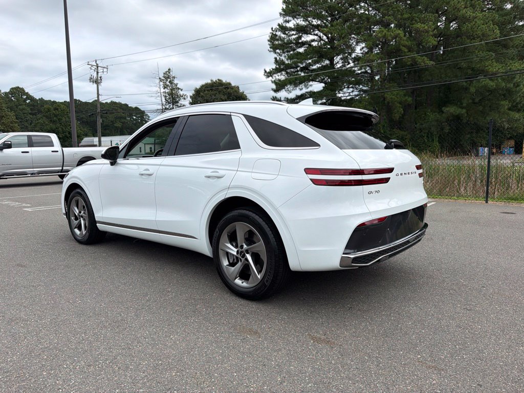 Used 2026 Genesis GV70 2.5T AWD/4WD image 7