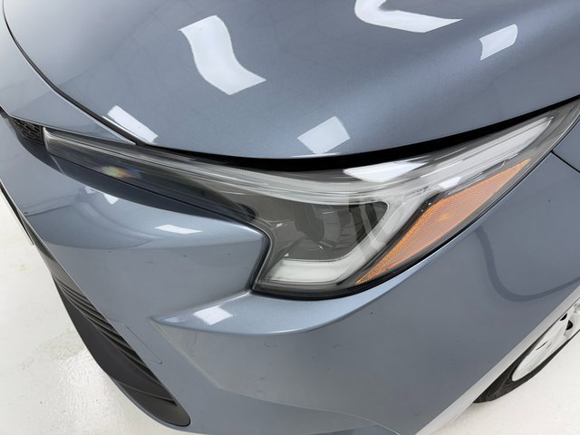 Used 2025 Toyota Corolla LE image 6