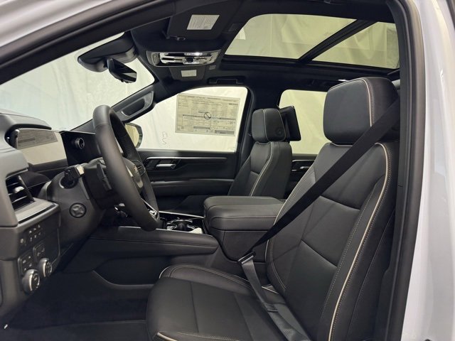 New 2026 Chevrolet Suburban Premier image 9